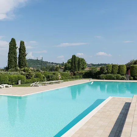 Aqua By Garda Apartment *
