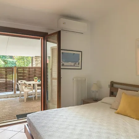Aqua By Garda Apartment Manerba del Garda